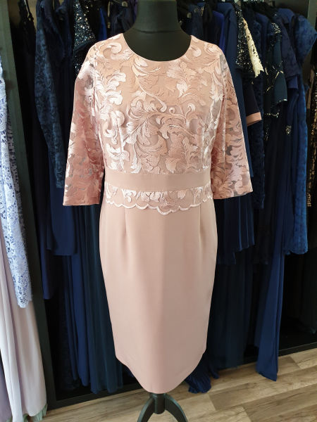 KIM WIZYTOWA SUKIENKA Z KORONKOWĄ GÓRĄ RÓŻOWA 1D2264